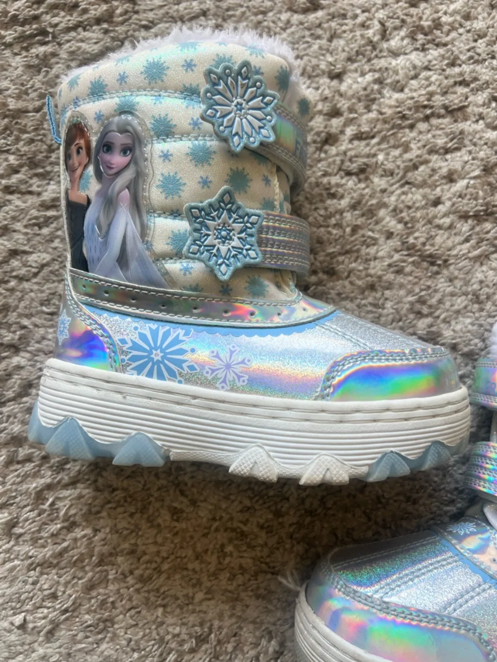 Frozen Toddler Girl Snow Boots Size 9